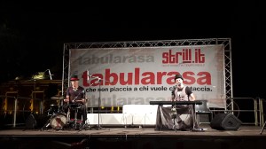 da sin: Chris Koutsogiannis, George Tziouvaras