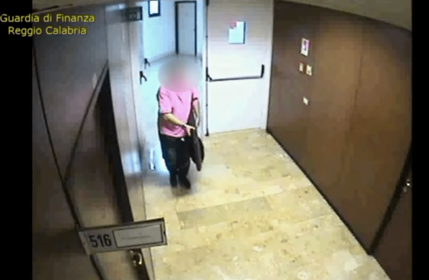 Rimborsopoli, quel nuovo marchio per i panni sporchi della&nbsp;Calabria