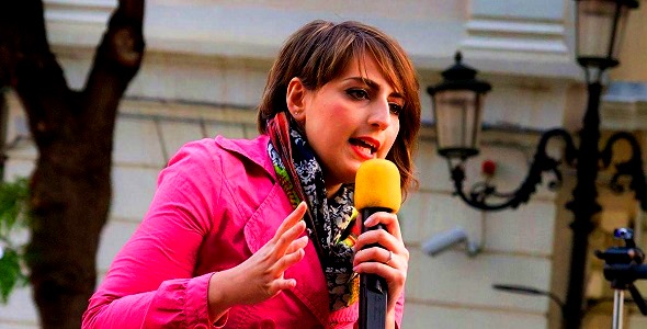 Asp di Reggio, dopo le dimissioni del consulente da 600 euro al giorno Dalila Nesci “diffida” il commissario: «Non&nbsp;pagatelo»