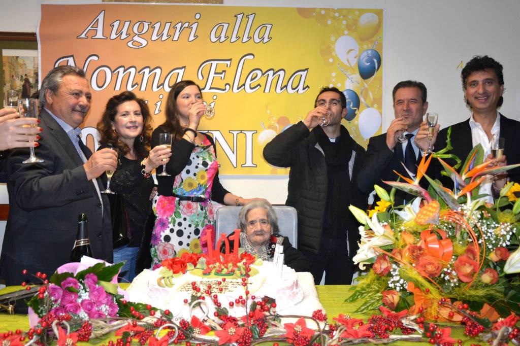 Elena Sculco: sono 101 le candeline spente da tutta&nbsp;Corigliano