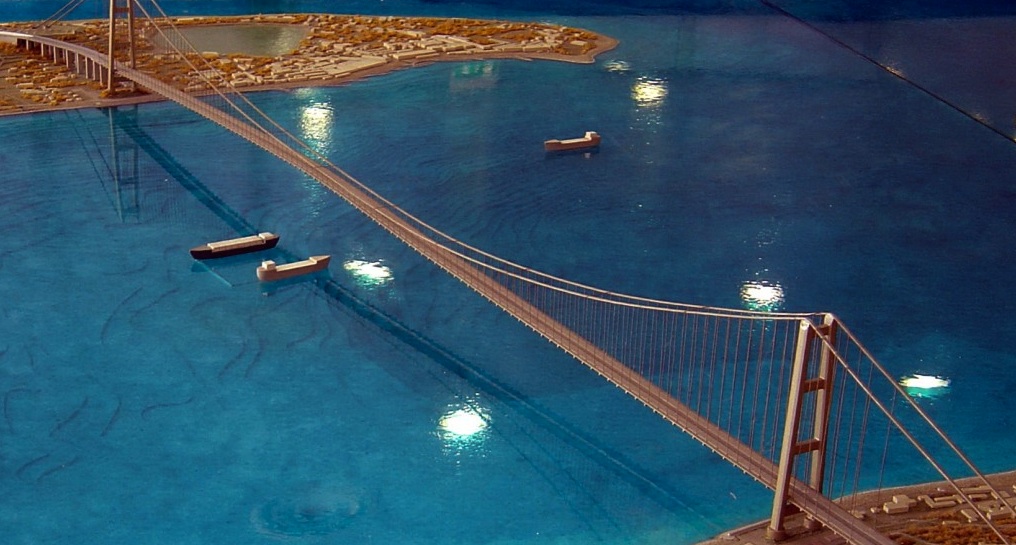 Prima il Ponte sullo Stretto, poi tutto il resto. Partendo dal Porto di&nbsp;Gioia