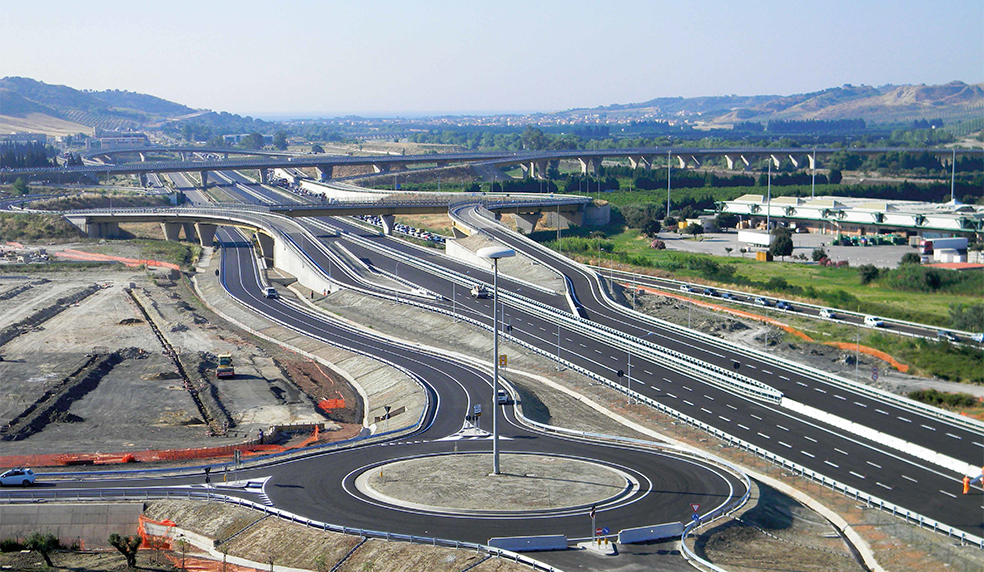 Del Rio presenta l’ultimo tratto della strada “Dei Due Mari”, dallo svincolo di Sansinato a quello di&nbsp;Germaneto