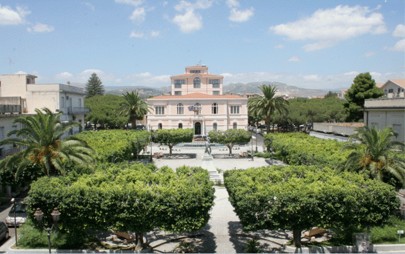 Ammendolia su commissione d’accesso a Siderno (Rc)