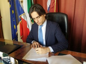 Giuseppe Falco firma