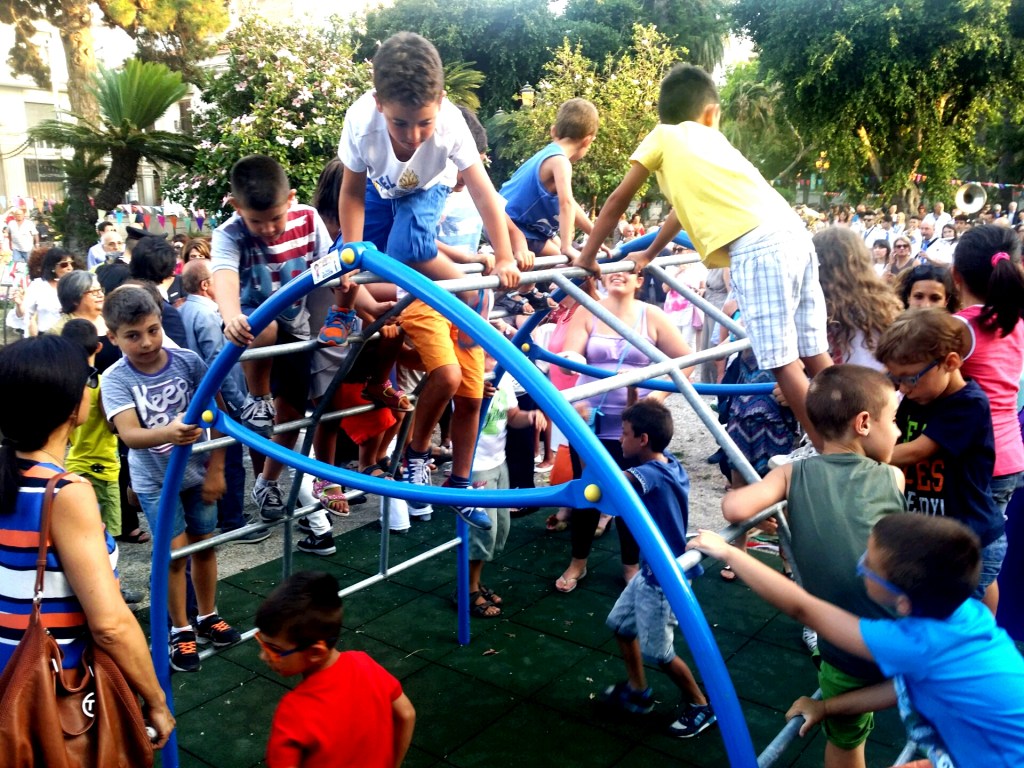 Falcomatà da Roma plaude all’inaugurazione dell’area giochi nella villa comunale