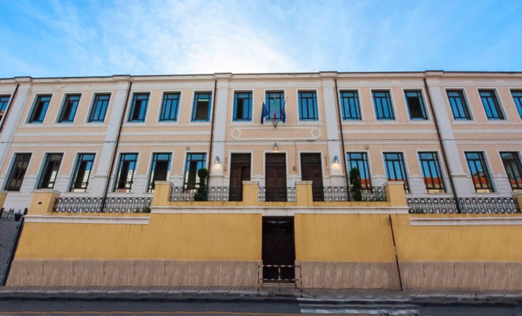 Classici contro: il liceo Campanella racconta&nbsp;Dike