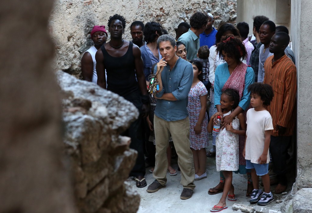 Bloccata la fiction su Riace, l’ira di Beppe Fiorello. Replica Rai: «Aspettiamo decisioni della&nbsp;magistratura»